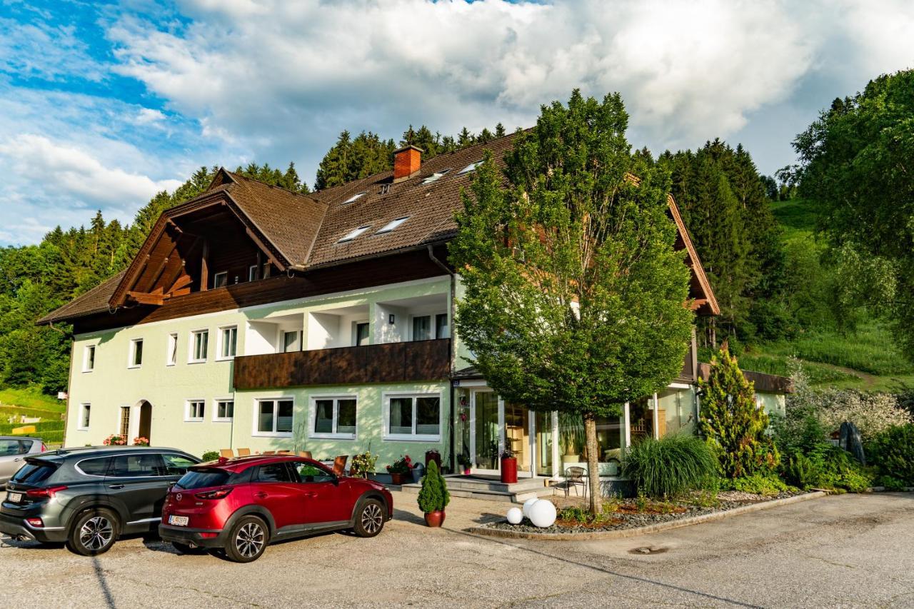 Naturoase Appartements Mirnock Afritz Exteriör bild